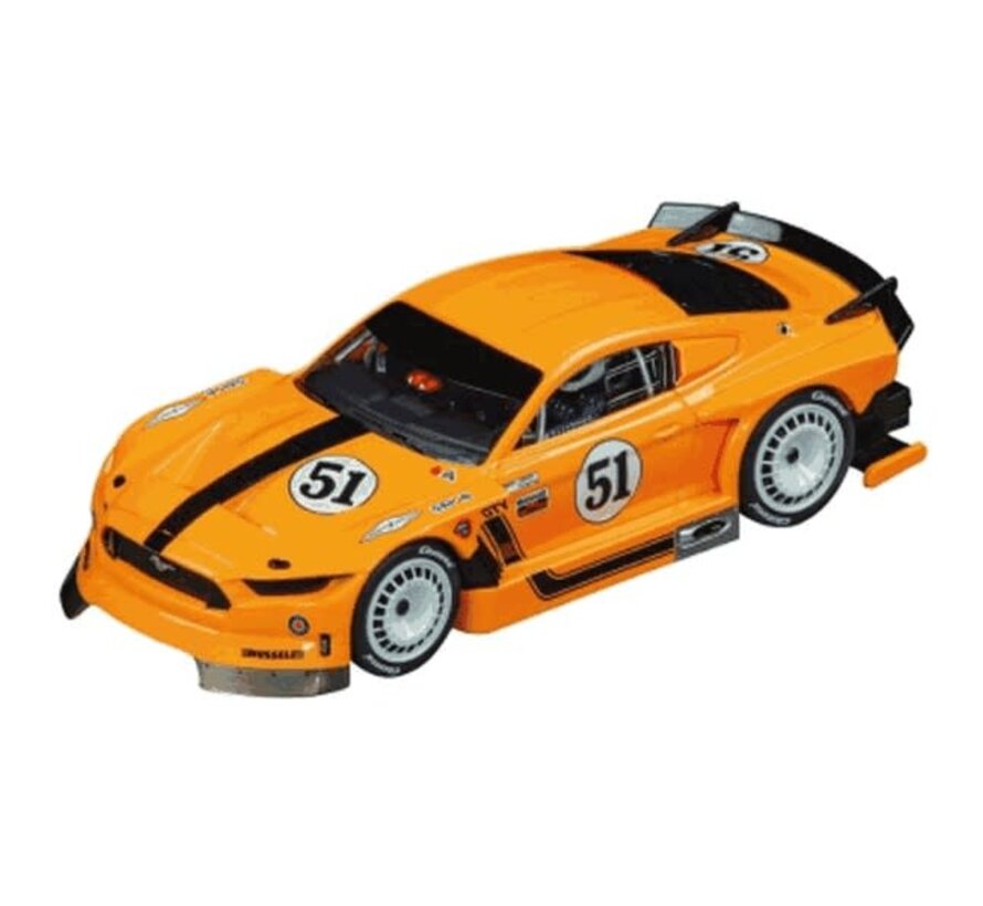 Carrera : DIG132 Ford Mustang GTY "No.51"