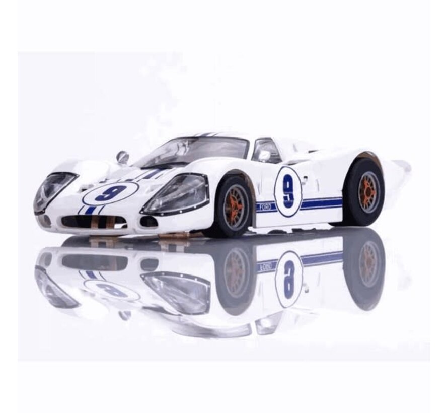 AFX : GT40 #9