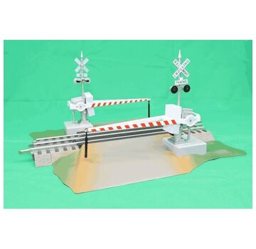 LIONEL Lionel : O  FasTrack - Grade Crossing w/ Gates & Flashers (UPDATED)