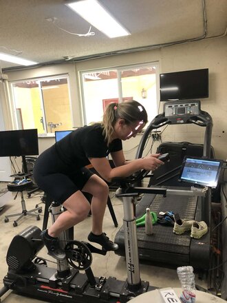 Certification Slowtwitch F.I.S.T. : La science du positionnement maîtrisée par Lori et Dominique