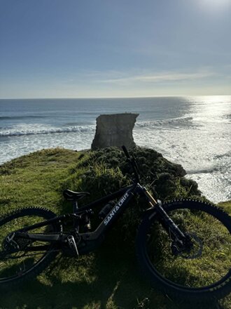 Cycles Dupuis visite Santa Cruz : une immersion exclusive au cœur de la marque mythique