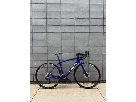 Trek Trek 2024 Domane SL 5 hex Blue 52cm Shimano 105 11vit roues mavic aksium