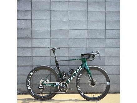 Factor Factor 2026 Ostro Vam Sram Red British Racing Green 56