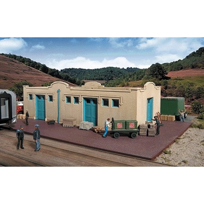 HO Mission-Style Freight House Kit