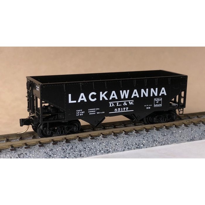 N 33' Twin Hopper Lackawanna - DLW #85177