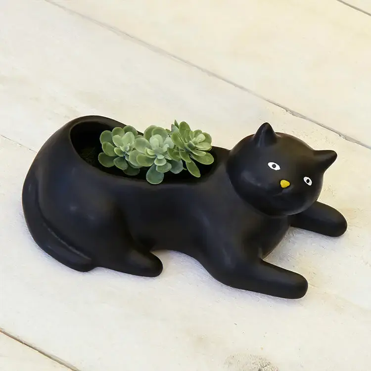 Kikkerland Design Inc. Cosmo The Black Cat Planter
