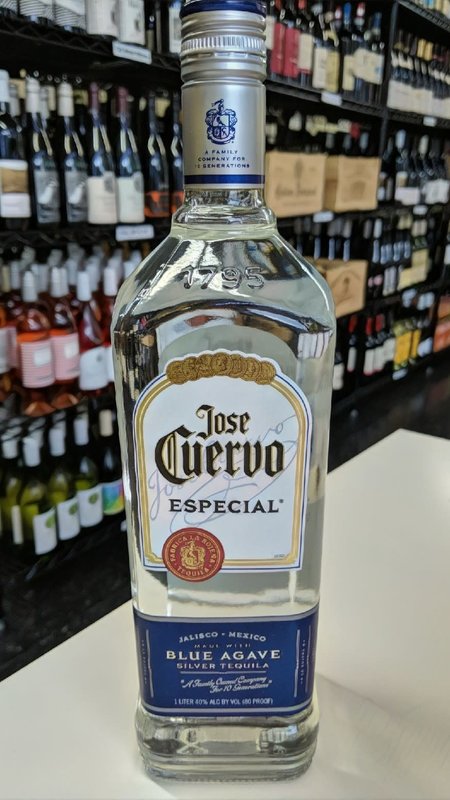 Jose Cuervo Jose Cuervo Silver Especial Tequila 1L