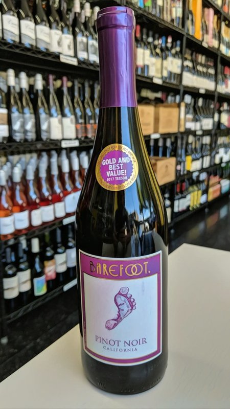 pinot noir wine barefoot