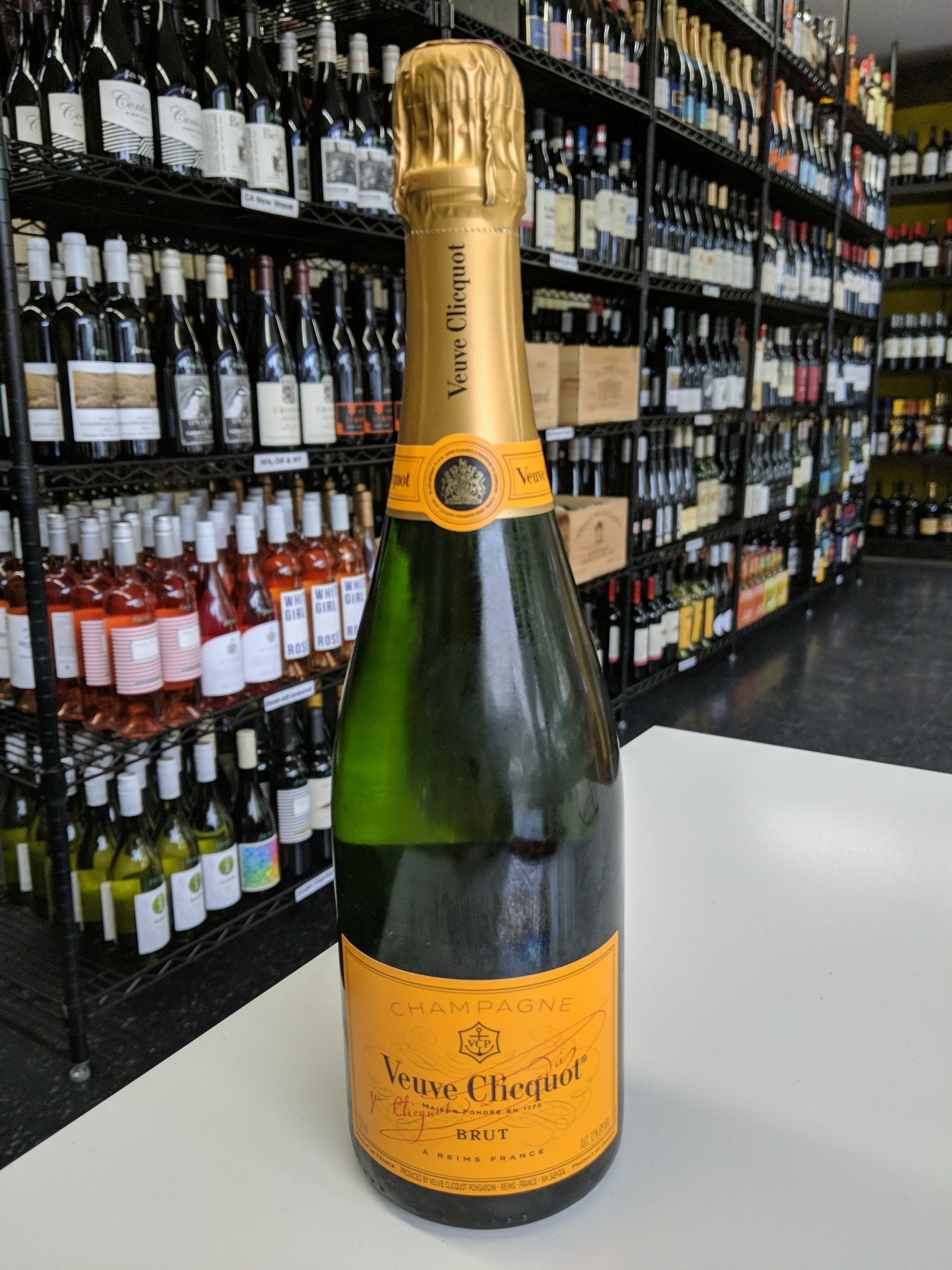 Veuve Clicquot Veuve Clicquot Reserve Cuvee Brut Champagne NV 750ml