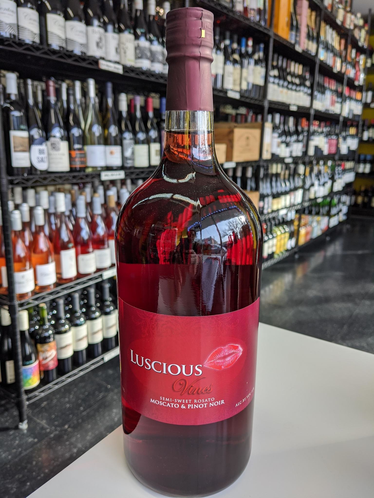 Luscious Luscious Vines Rosato Moscato & Pinot Noir NV 1.5L
