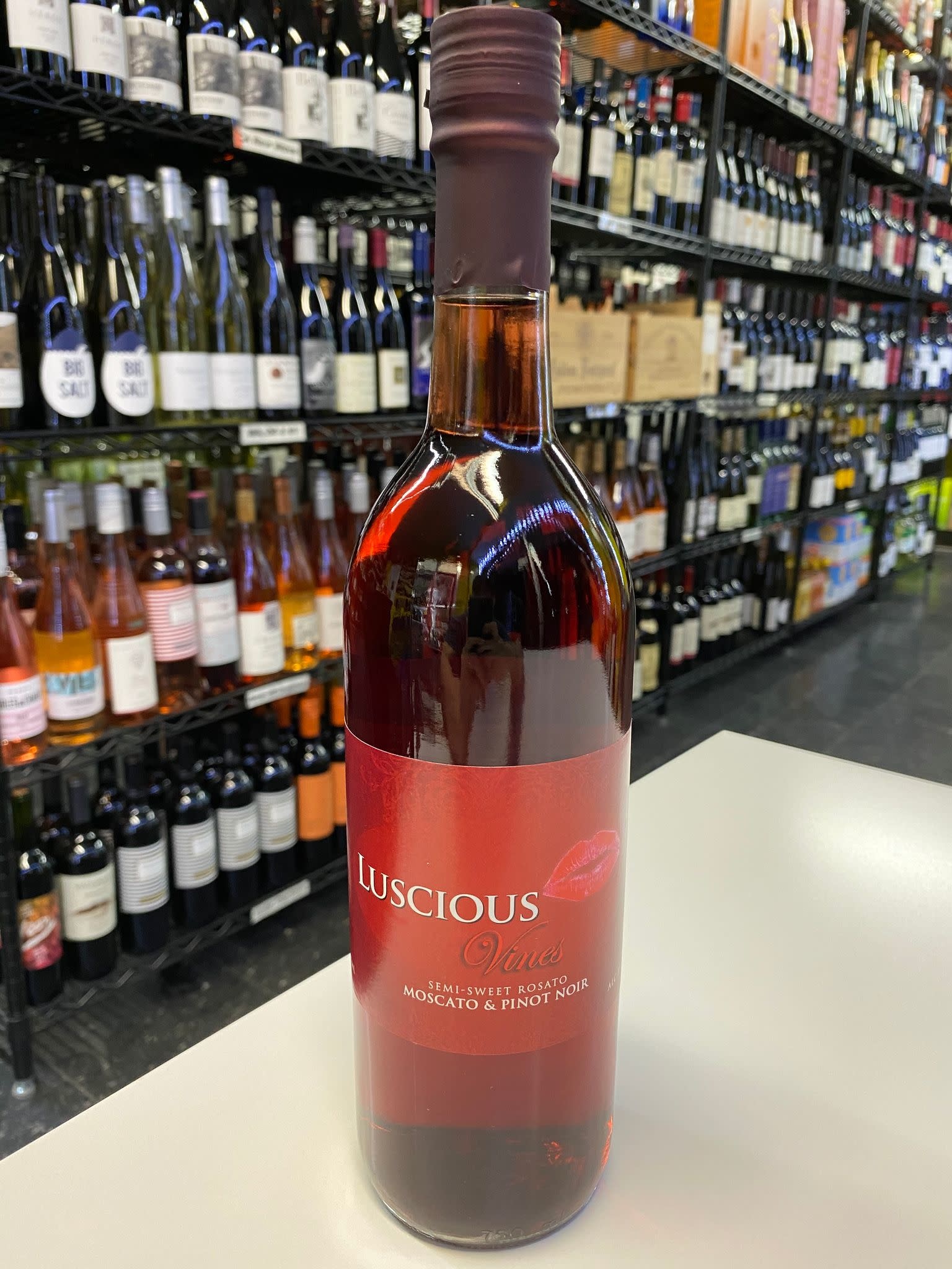 Luscious Luscious Vines Rosato Moscato & Pinot Noir NV 750ml