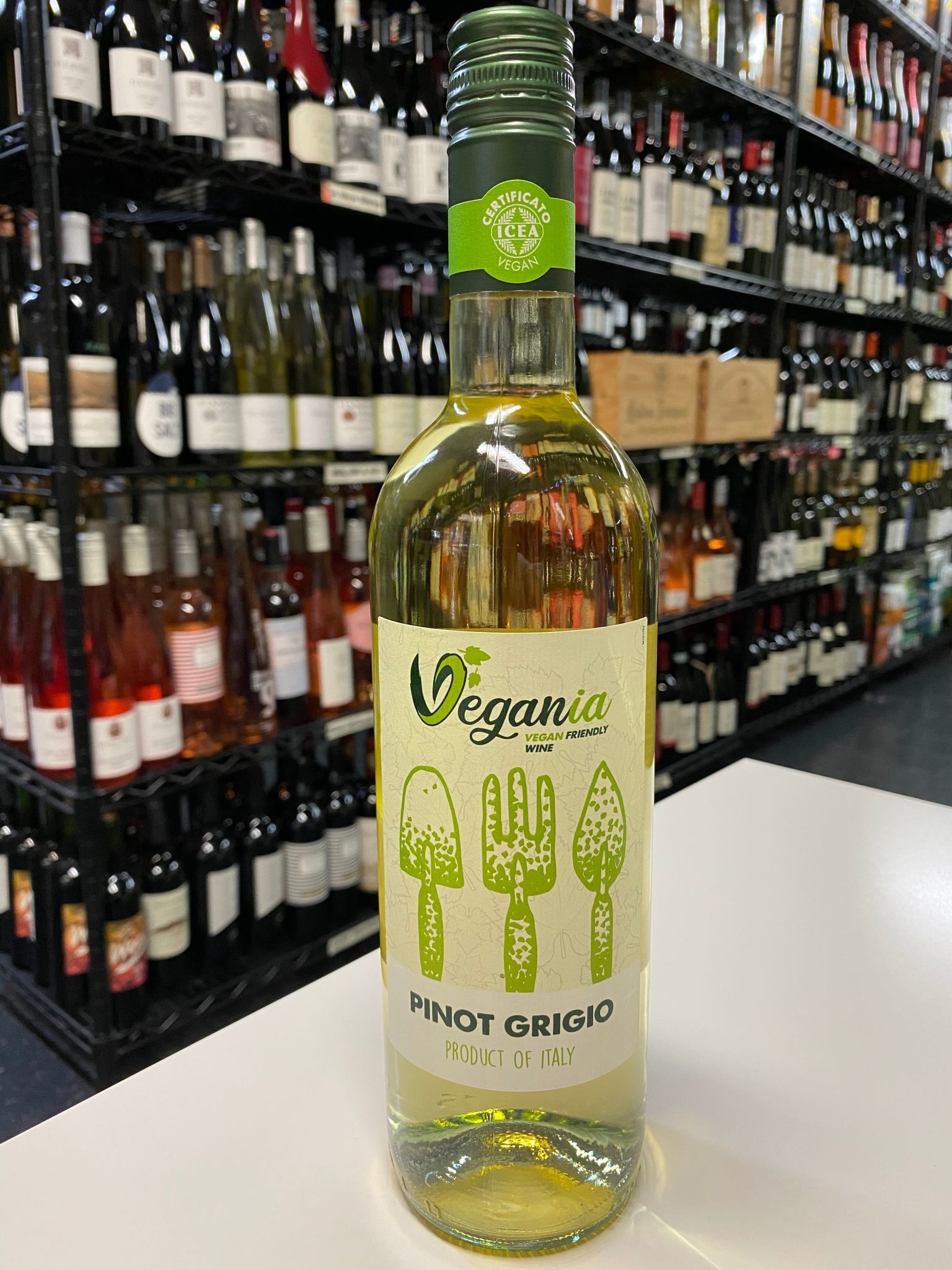 Vegania Pinot Grigio 2018 750ml - Divino
