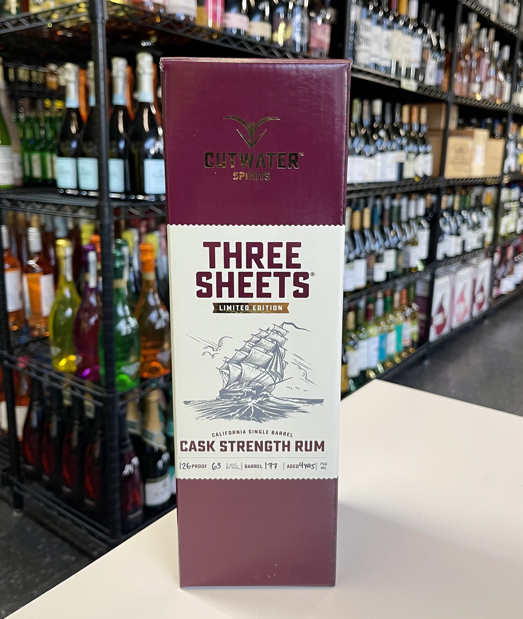 Cutwater Cutwater Three Sheets Rum 750ml