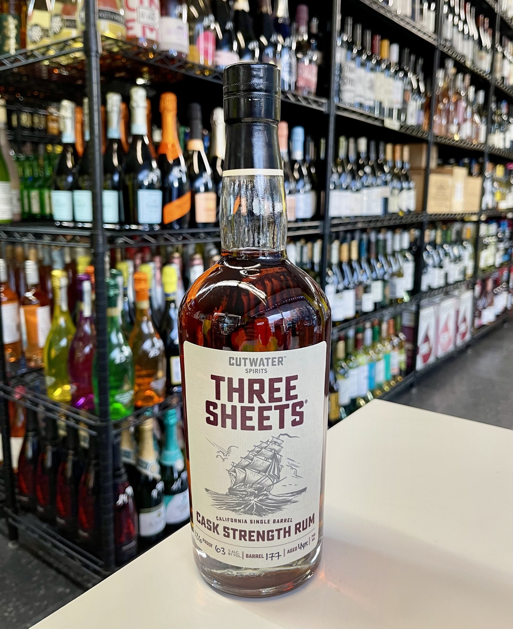 Cutwater Cutwater Three Sheets Rum 750ml