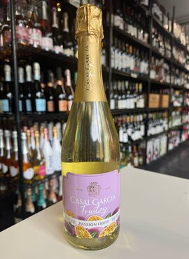 Casal Garcia Casal Garcia Fruitzy Passion Fruit 750ml