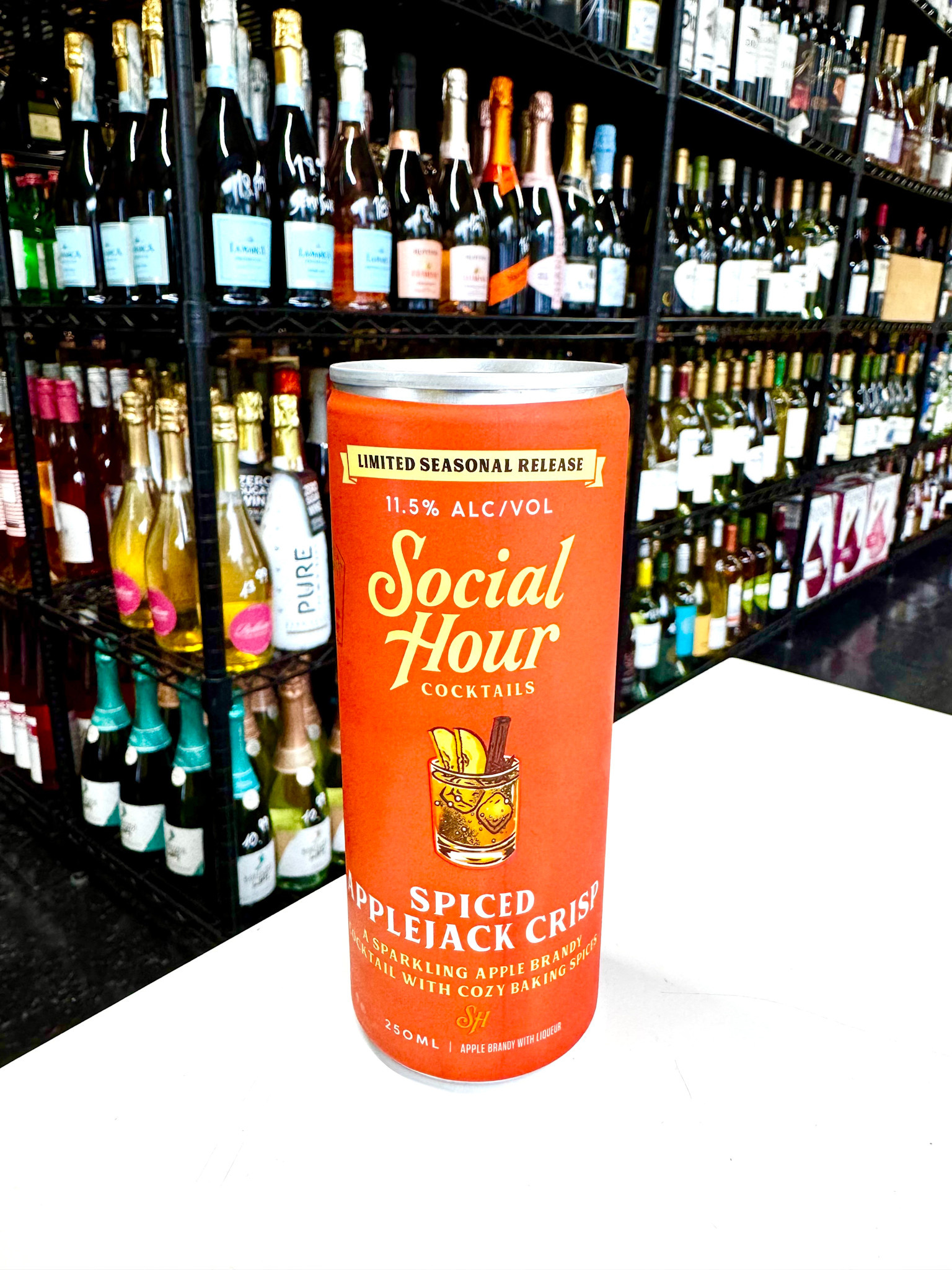 Social Hour Social Hour Spiced Applejack Crisp 250ml