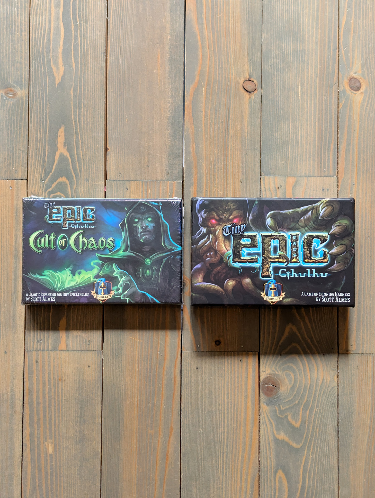Tiny Epic Cthulhu + Expansion