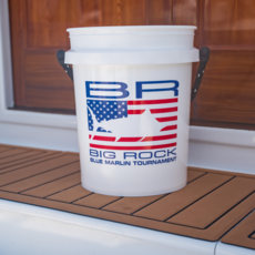 Big Rock USA Edge Rope Handle Bucket