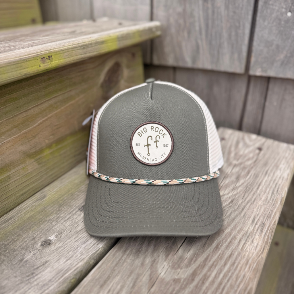 Big Rock Fab Fish Circle Trucker