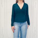 Gezabelle ribbed wrap top