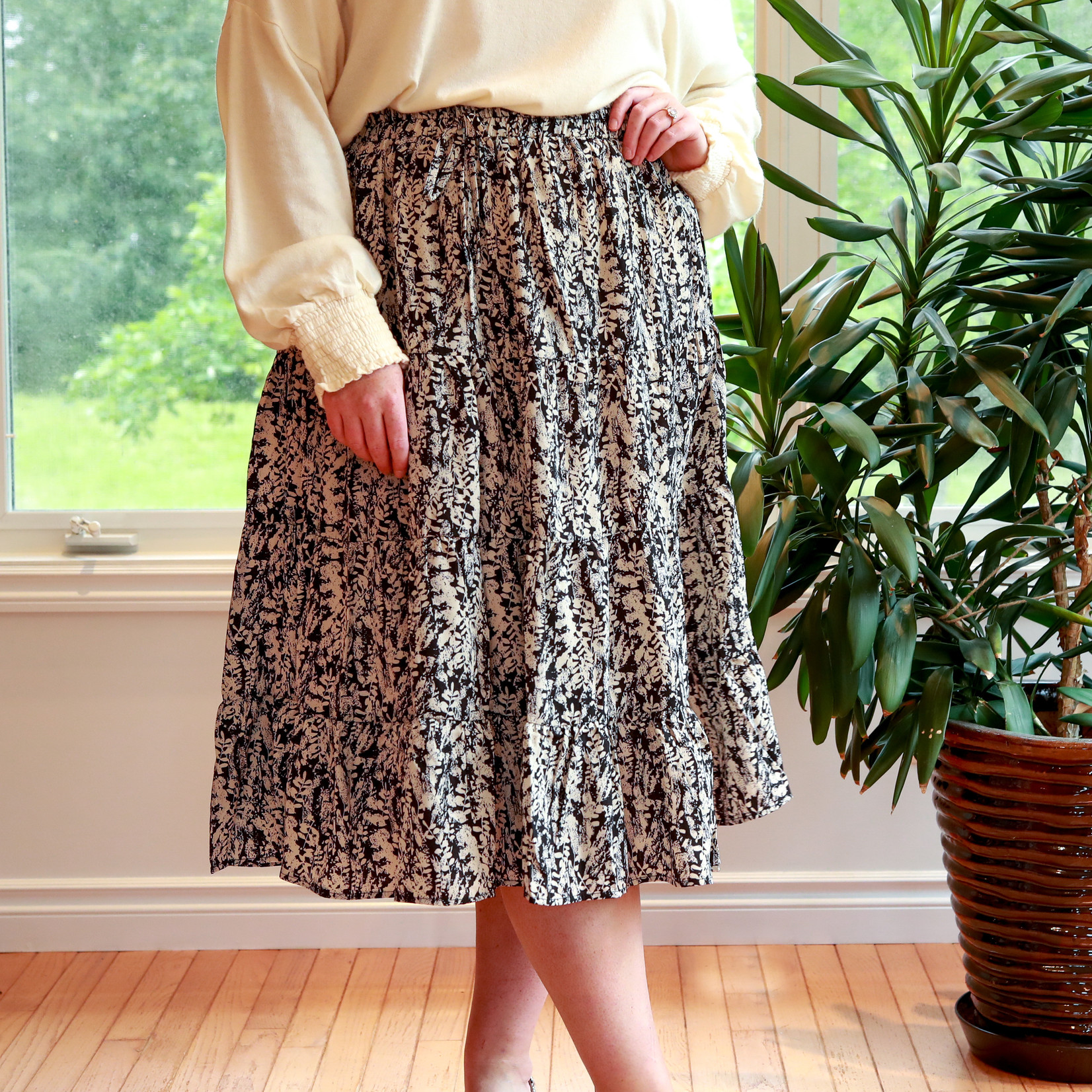 Hailey curvy printed midi skirt