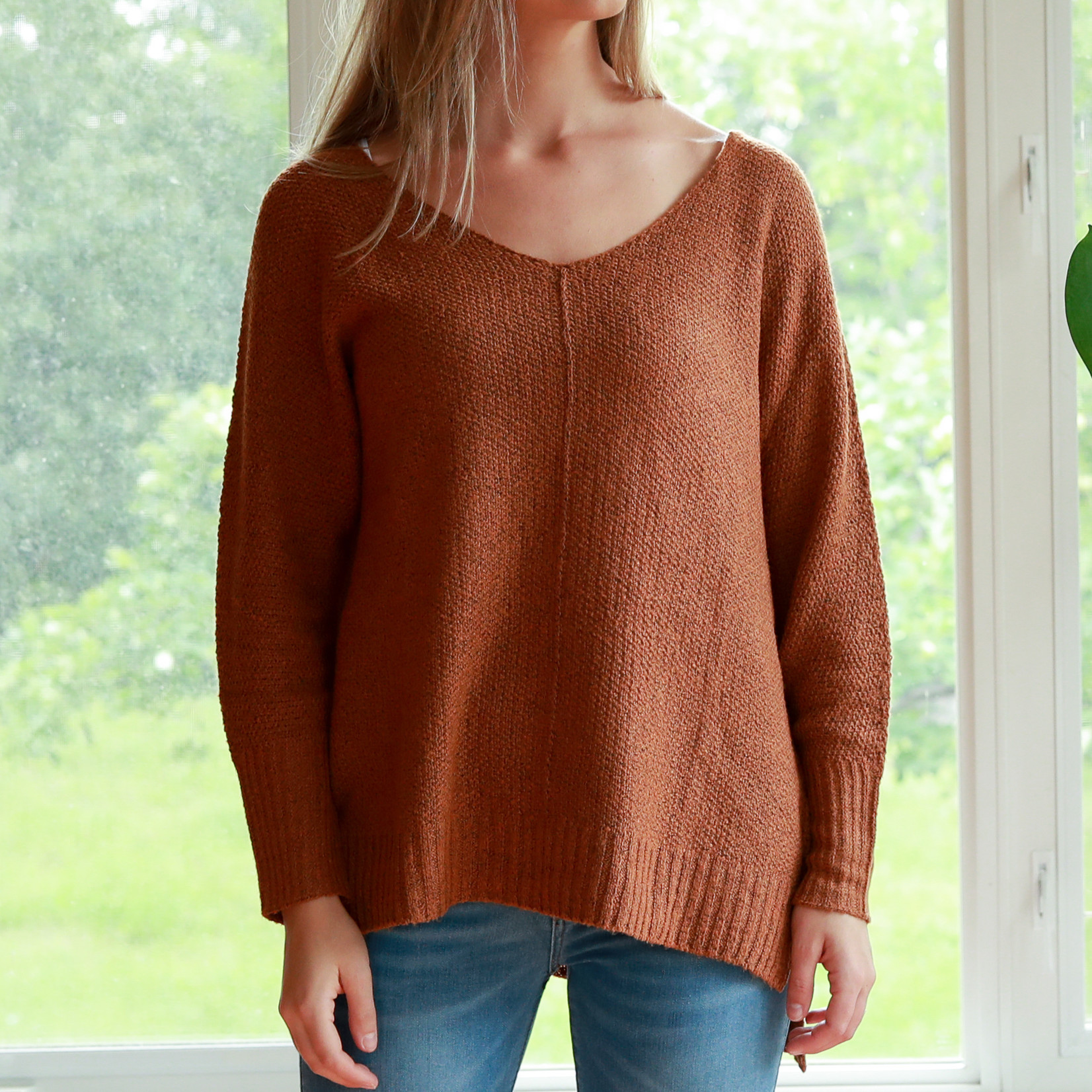 Laura loose knit sweater