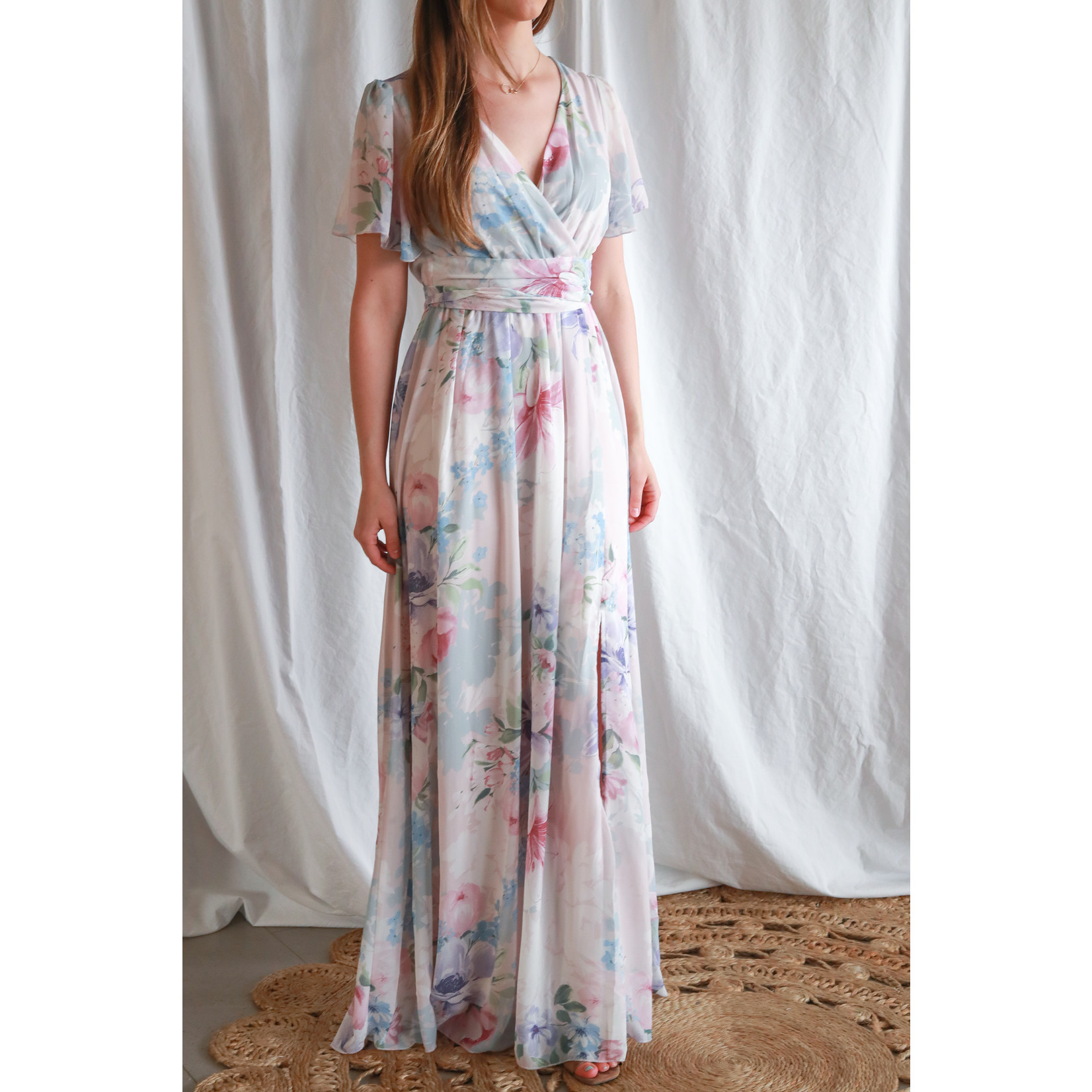 Delicate floral maxi dress