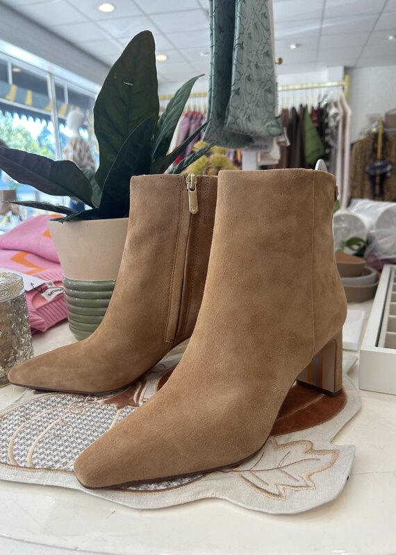 Sam Edelman Saige Bootie Tan