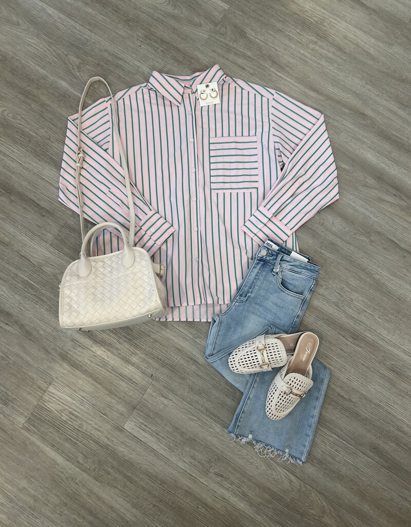 Content Crop Flare Jeans