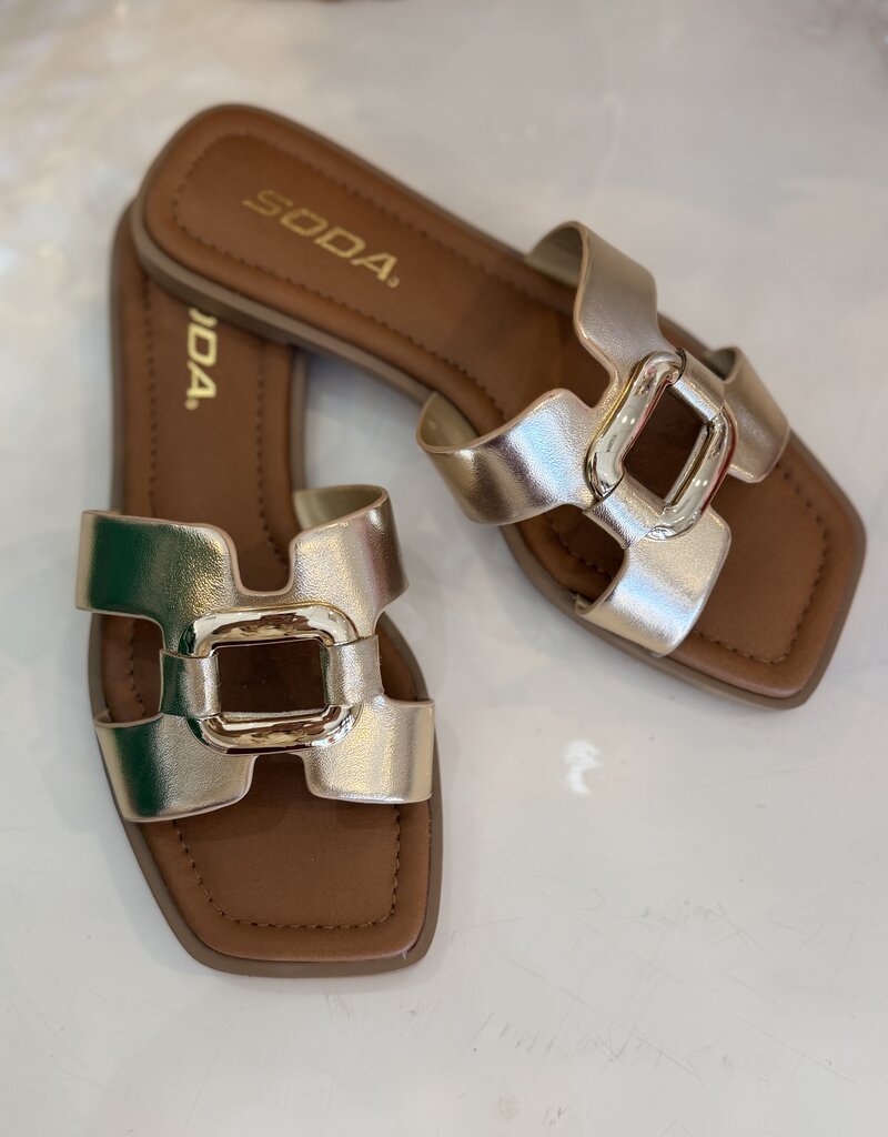 Feng Gold Square Hardware Sandal