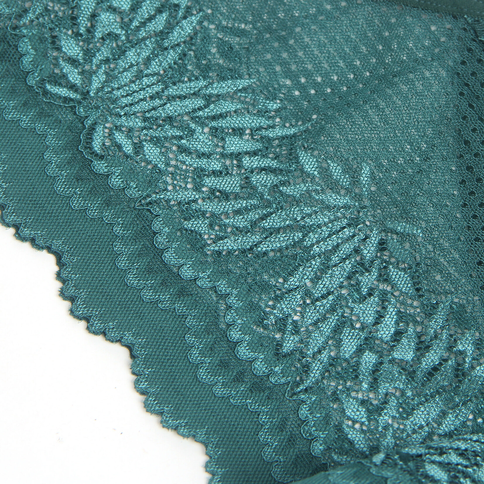 OH YEAH! -  GREEN SEXY METAL HEART LACE HOLLOW OUT WOMEN PANTY   SMALL GREEN