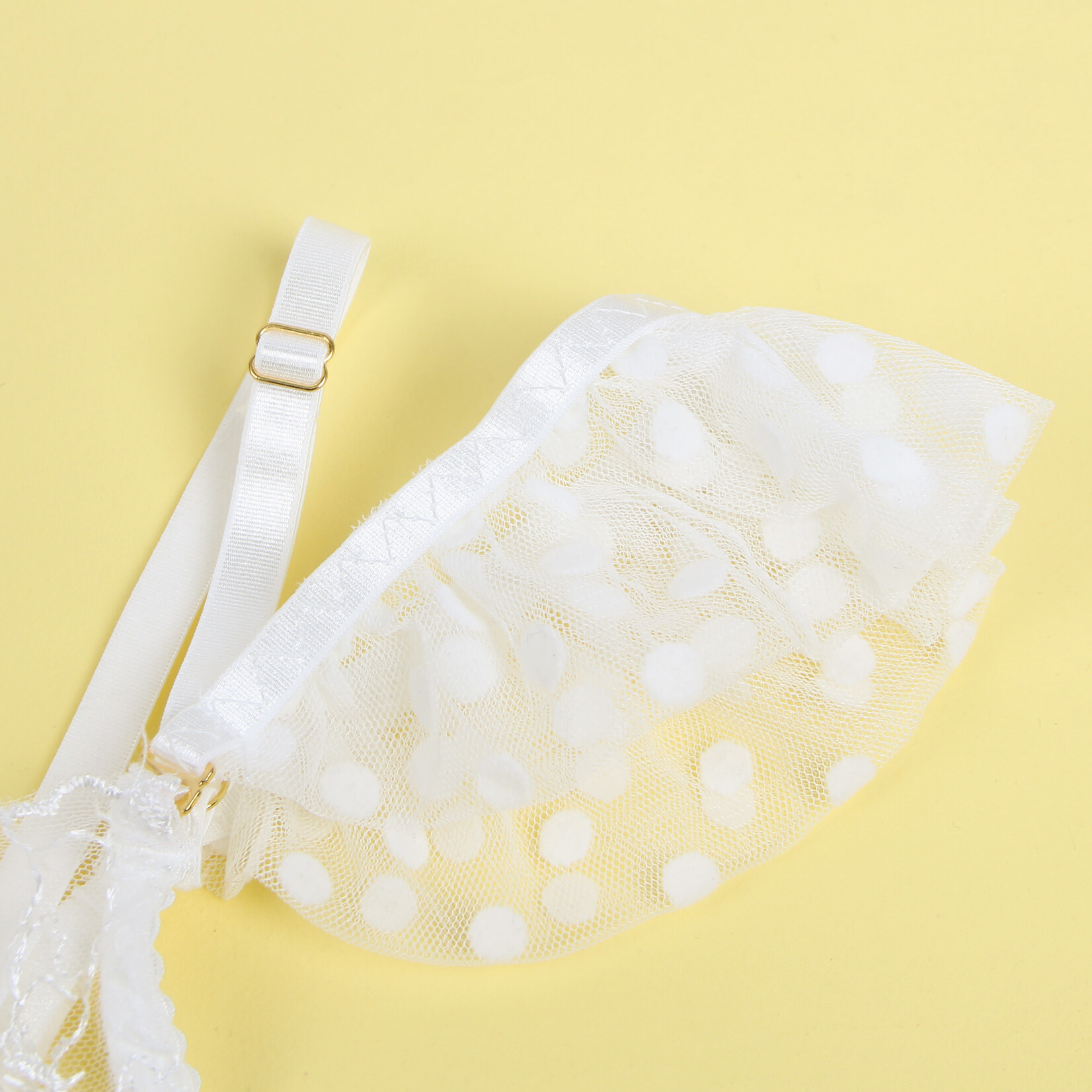 OH YEAH! -  WHITE SEXY LACE GARTER BRA PANTY SET SMALL WHITE