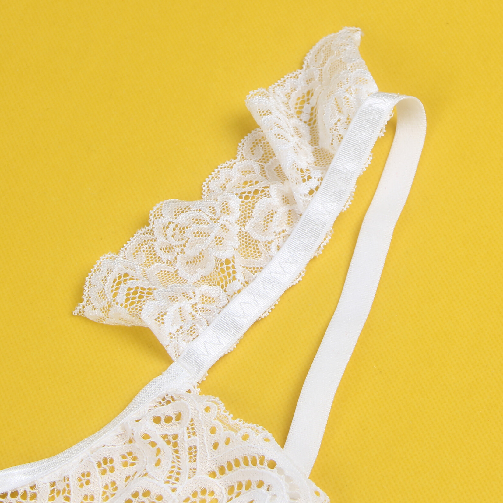 OH YEAH! -  WHITE SEXY JACQUARD LACE MESH CROTCHLESS BODYSUIT WITH GARTER MEDIUM WHITE