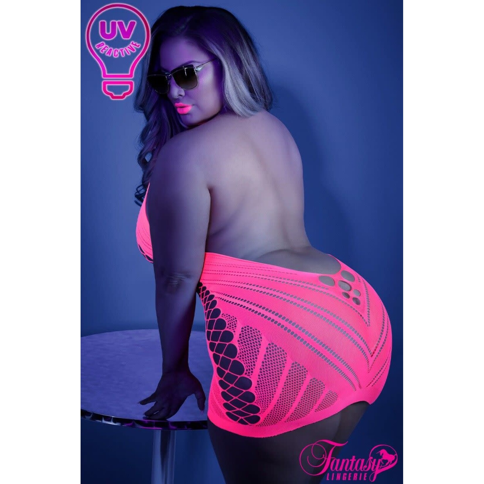 FANTASY LINGERIE FANTASY LINGERIE GLOW CHEMISE NEON PINK QUEEN