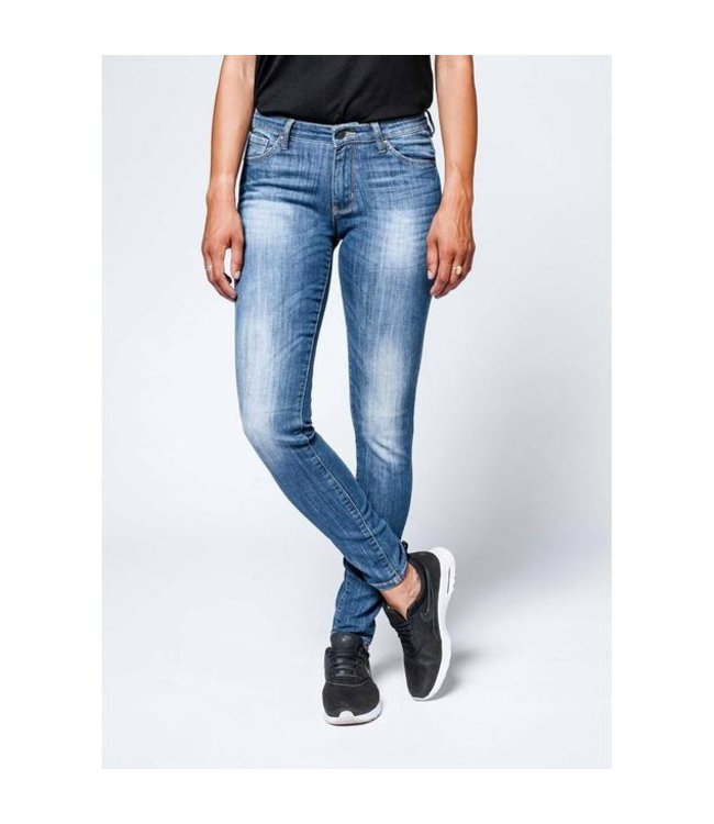 Performance Denim Skinny