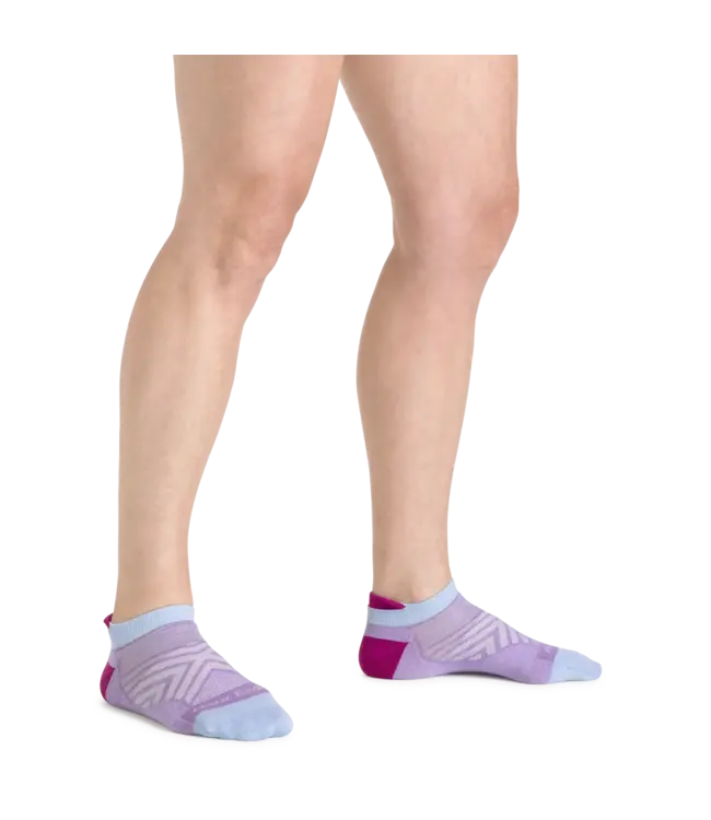 Darn Tough Women's Run No Show Tab No Cushion Ultra-Lightweight Running Sock