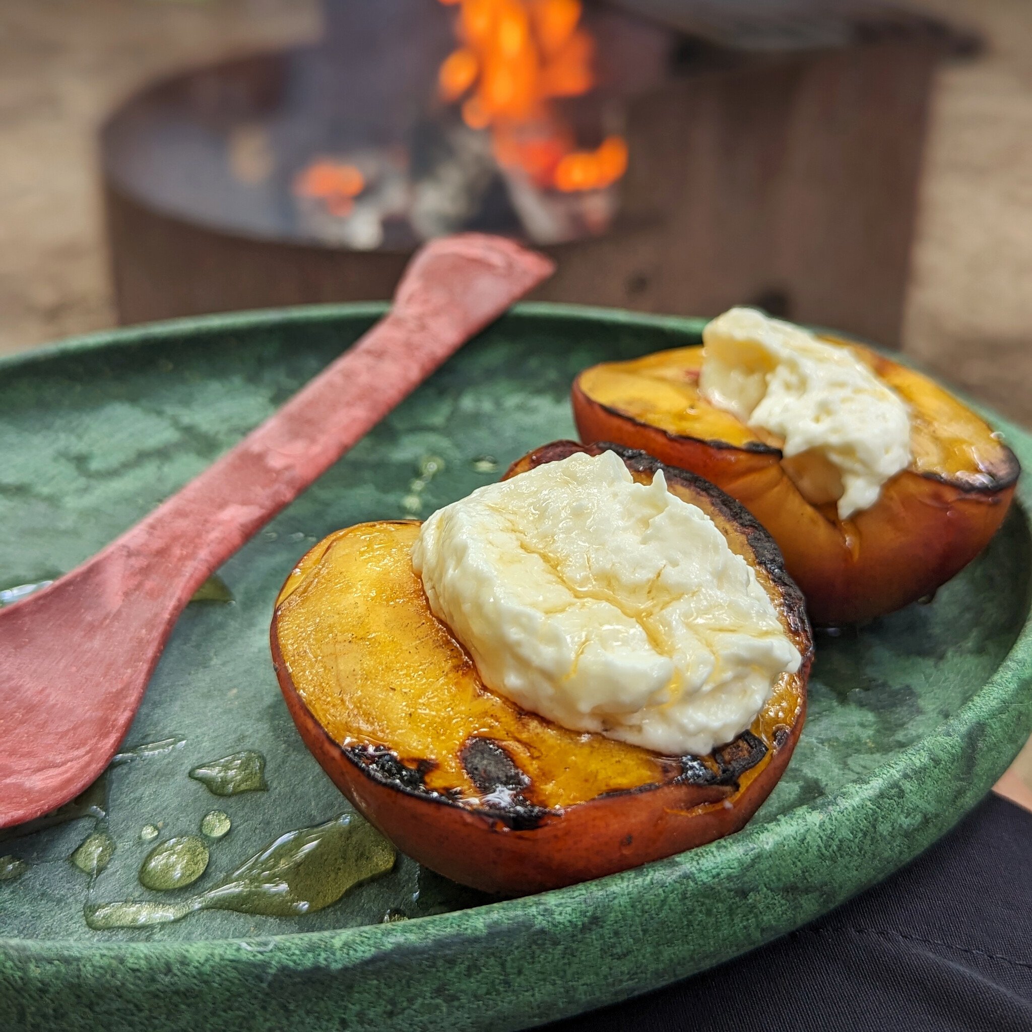 Grilled Peaches and Marscapone