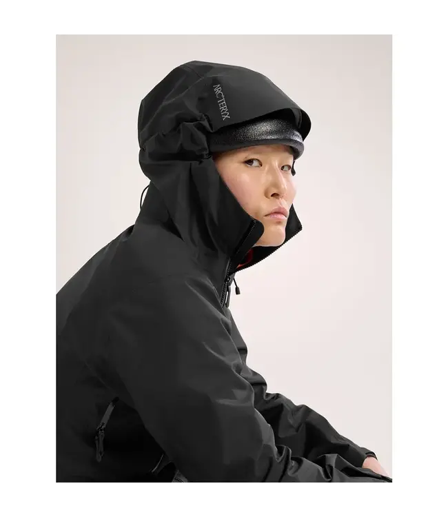 Arc'teryx  Women's Beta SL Jacket