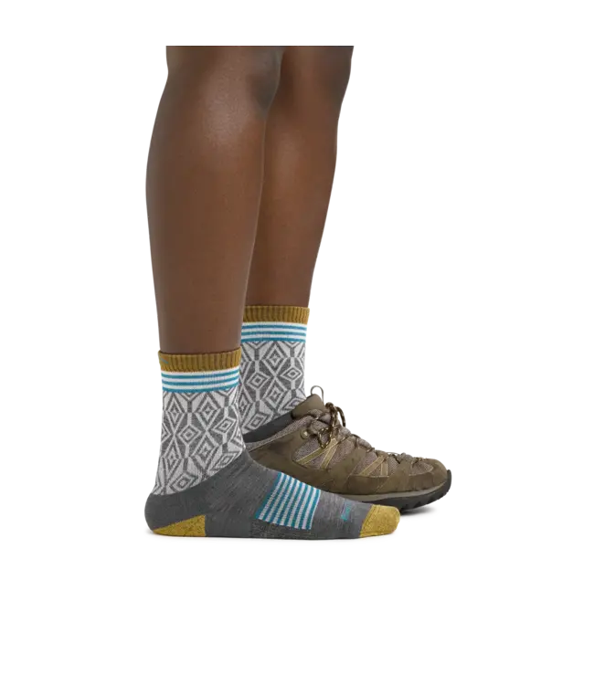 Darn Tough Women's Sobo Micro Crew Lightweight Hiking Sock