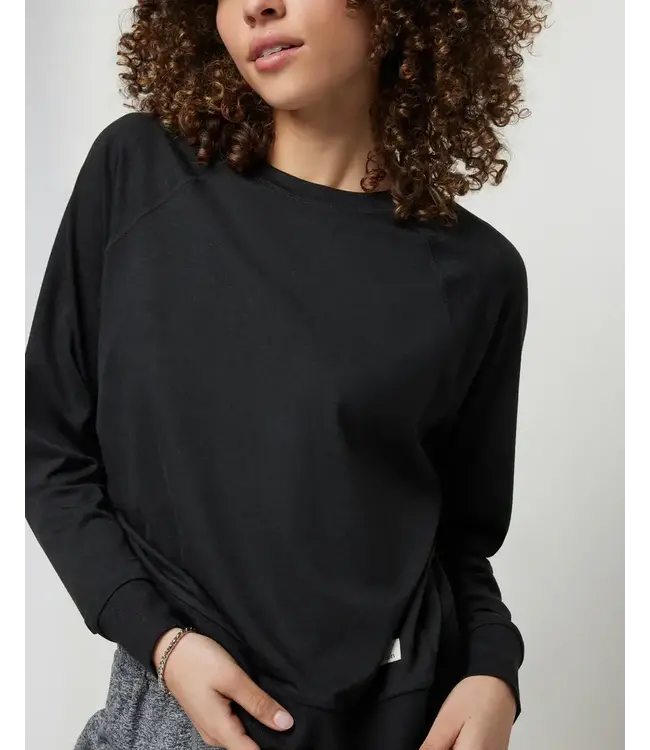 Vuori Women's Halo Crew Shirt