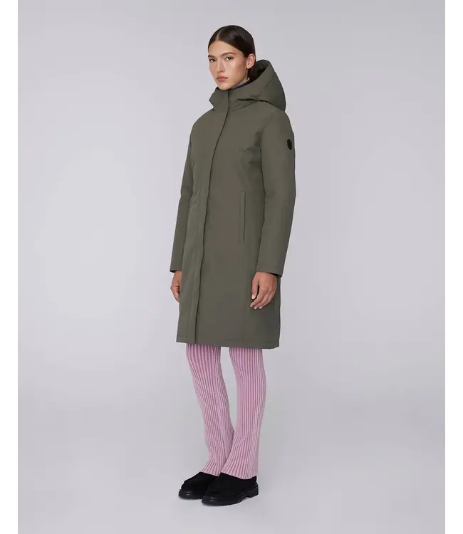 Quartz Co Fermont Hooded Down Winter Jacket