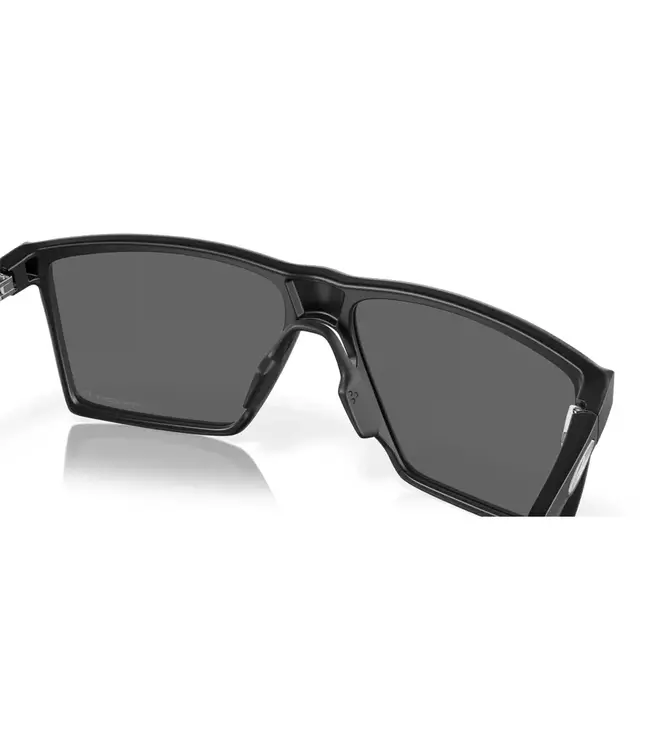 Oakley Futurity Sun
