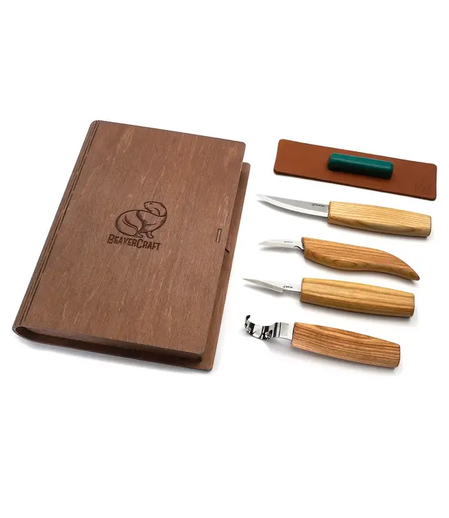Beaver Craft Set of 4 Knives in a Book Case