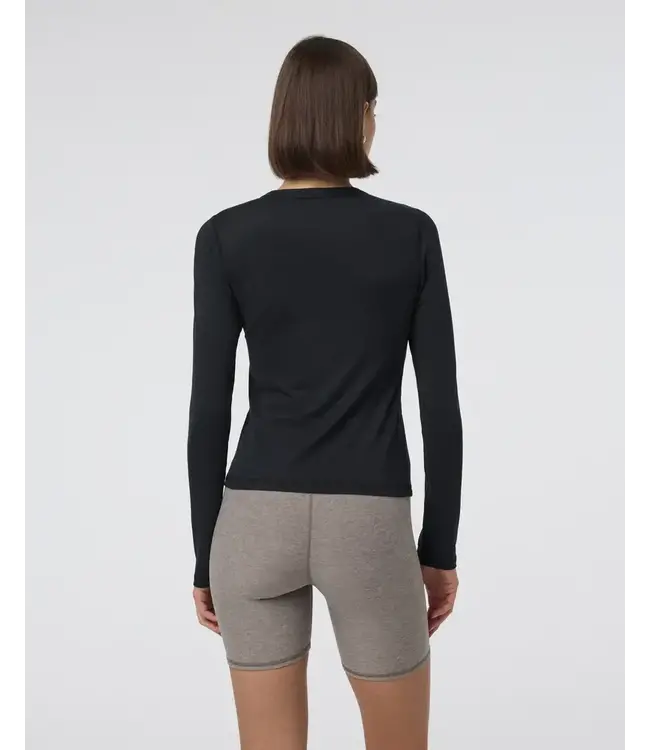 Vuori Women's Long Sleeve Lux Crew Tee