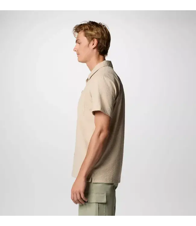 Columbia Men's Utilizer Short Sleeve Camp Shirt