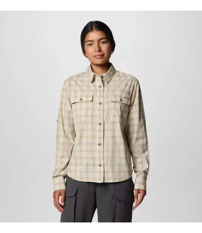 Columbia Women's PFG Wild Cast Performance Yarn Dye Long Sleeve Shirt