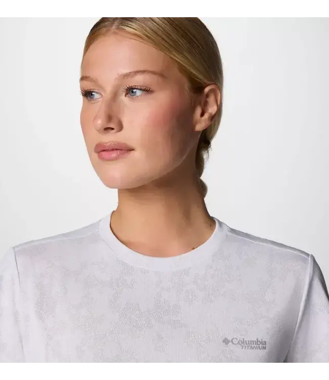 Columbia Women's Bluebird Canyon Short Sleeve Crew Shirt