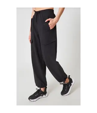MPG MPG Women's Rove Jogger - 29"