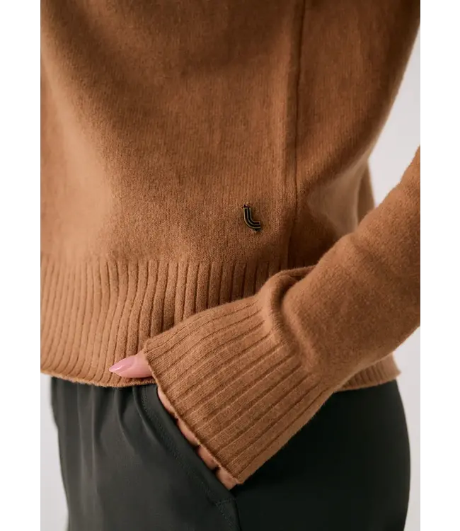 Lolë  Women's Camila Crew Neck Sweater