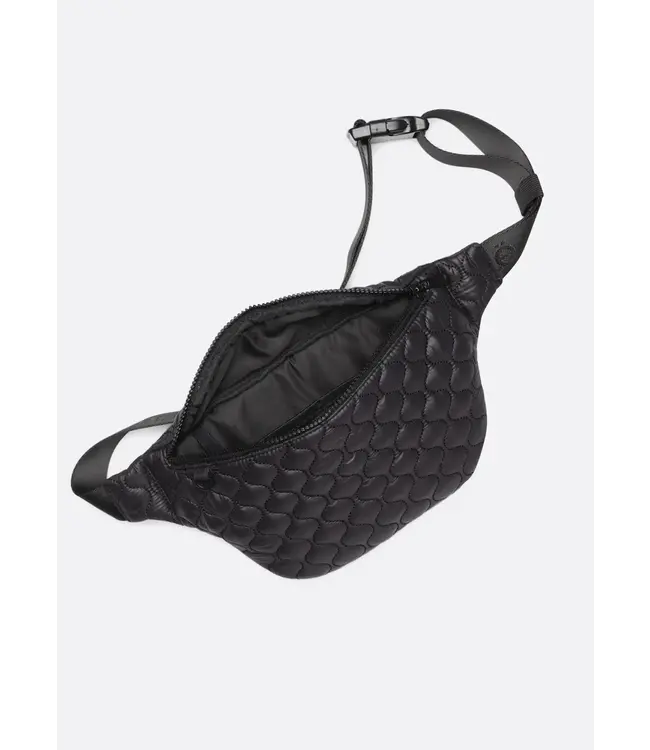 Lolë  Taylor 3l Quilted Belt Bag